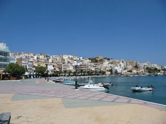Kreta sitia hafen — winter Greece